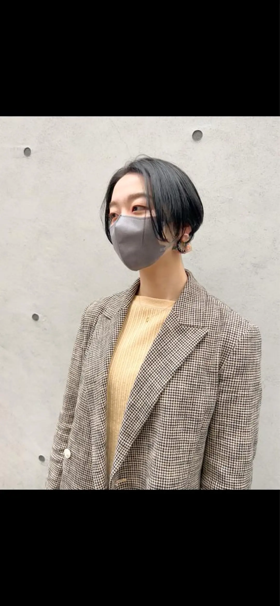 ショート カラー ショートボブ ベージュカラー ブリーチ ケアブリーチ 透明感カラー カット ヘアカラー トリートメント a moment(モーメント)所属・蔵前 デザインカット KOBAYASHIのヘアスタイル