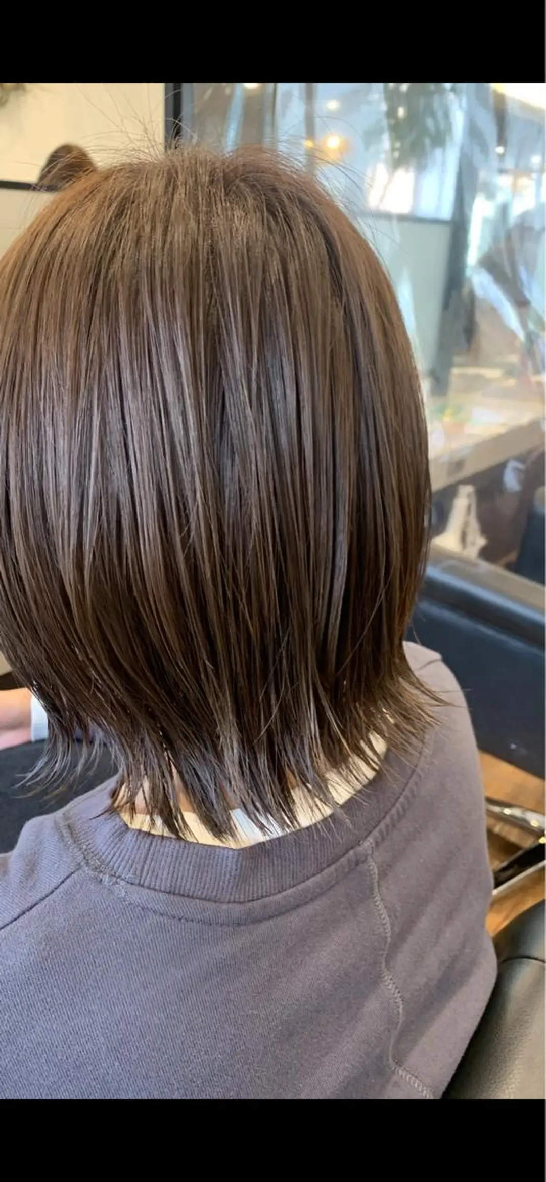 ミディアム カラー アッシュ 透明感カラー カット ヘアカラー 美容しょうへいの店所属・吉川 茉由子のマツエク・マツパデザイン