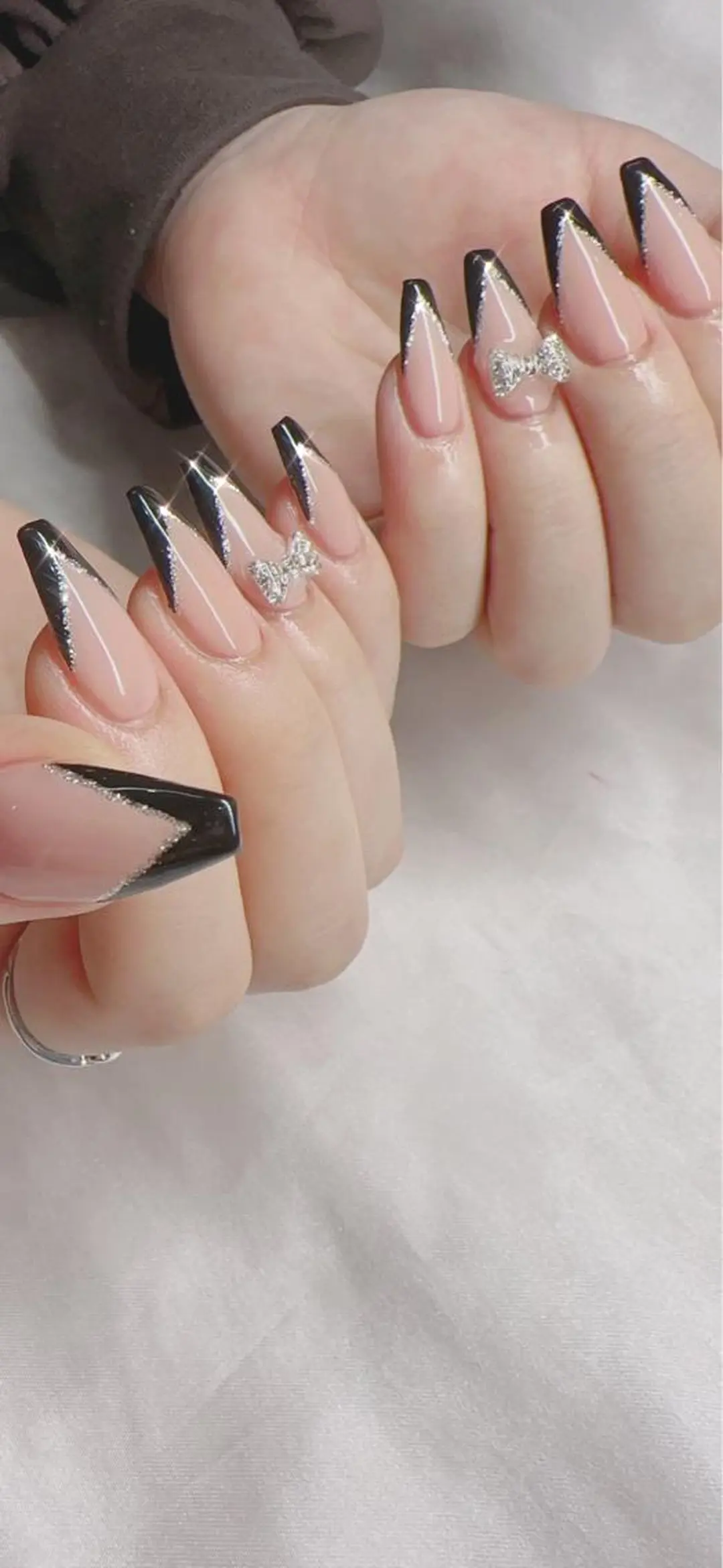 ネイル BLITZ Nail 岩田💅🏻✨のネイルデザイン