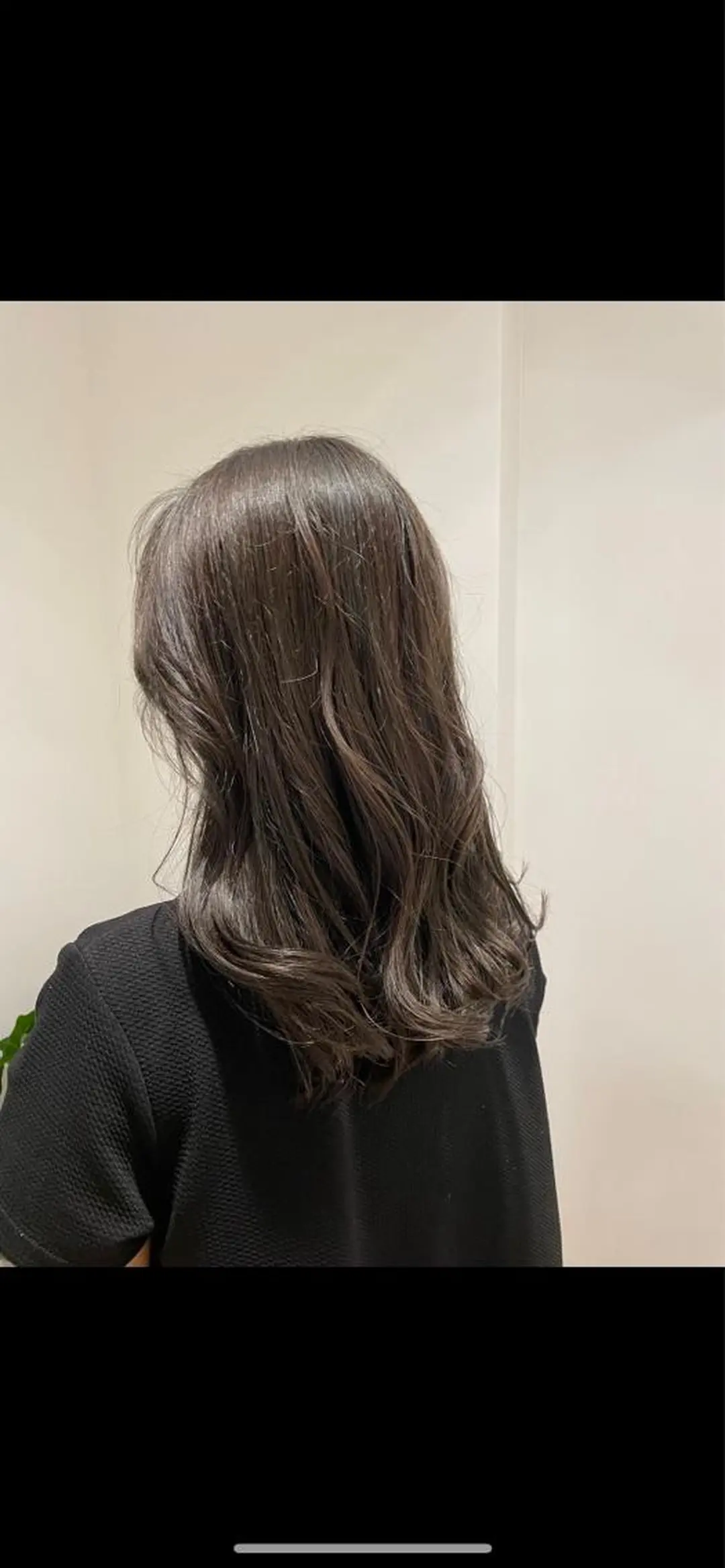 セミロング 山田 和のヘアスタイル