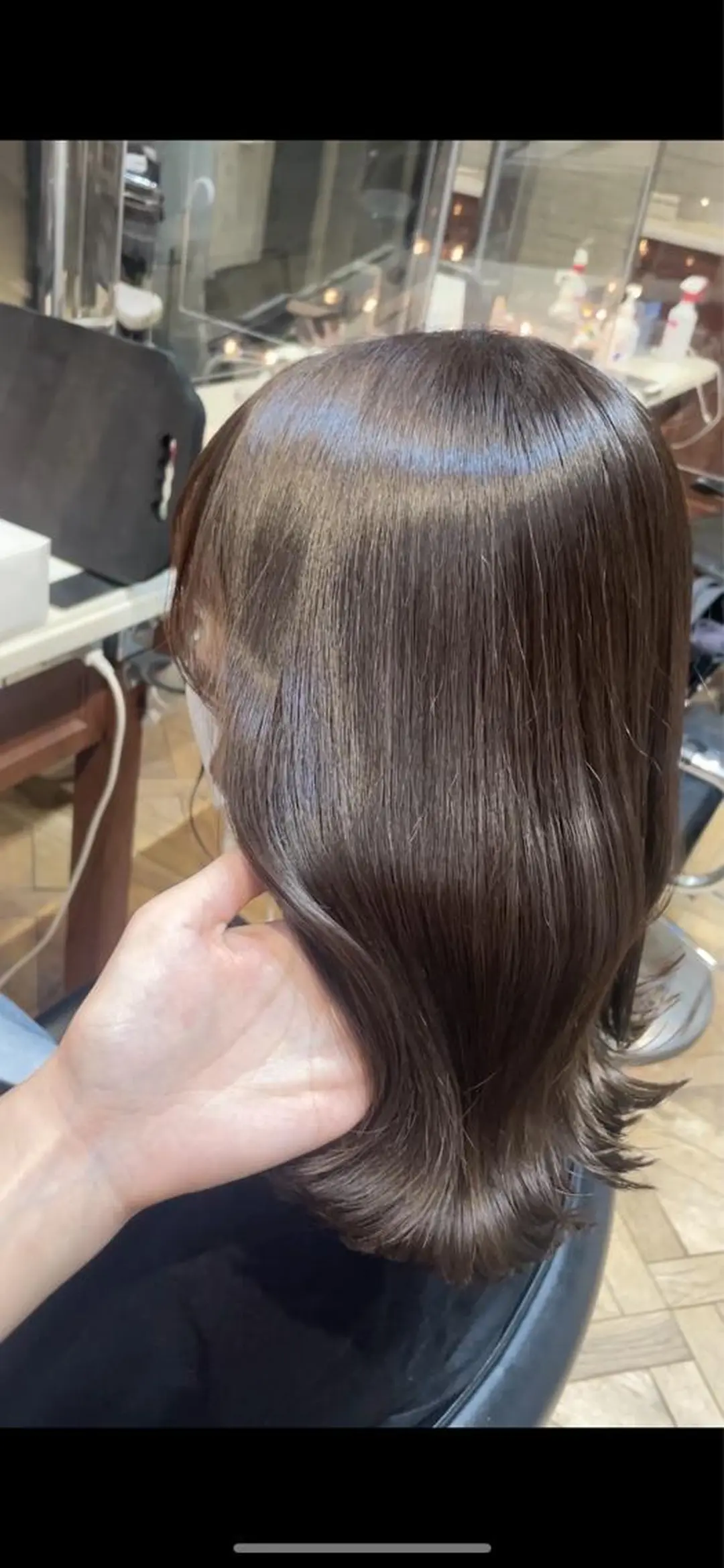 ミディアム カラー ベージュカラー ブリーチ ブラウンカラー 透明感カラー ブリーチなしカラー カット ヘアカラー トリートメント BEBE所属・ブリーチなし 透明感カラーKANAのヘアスタイル