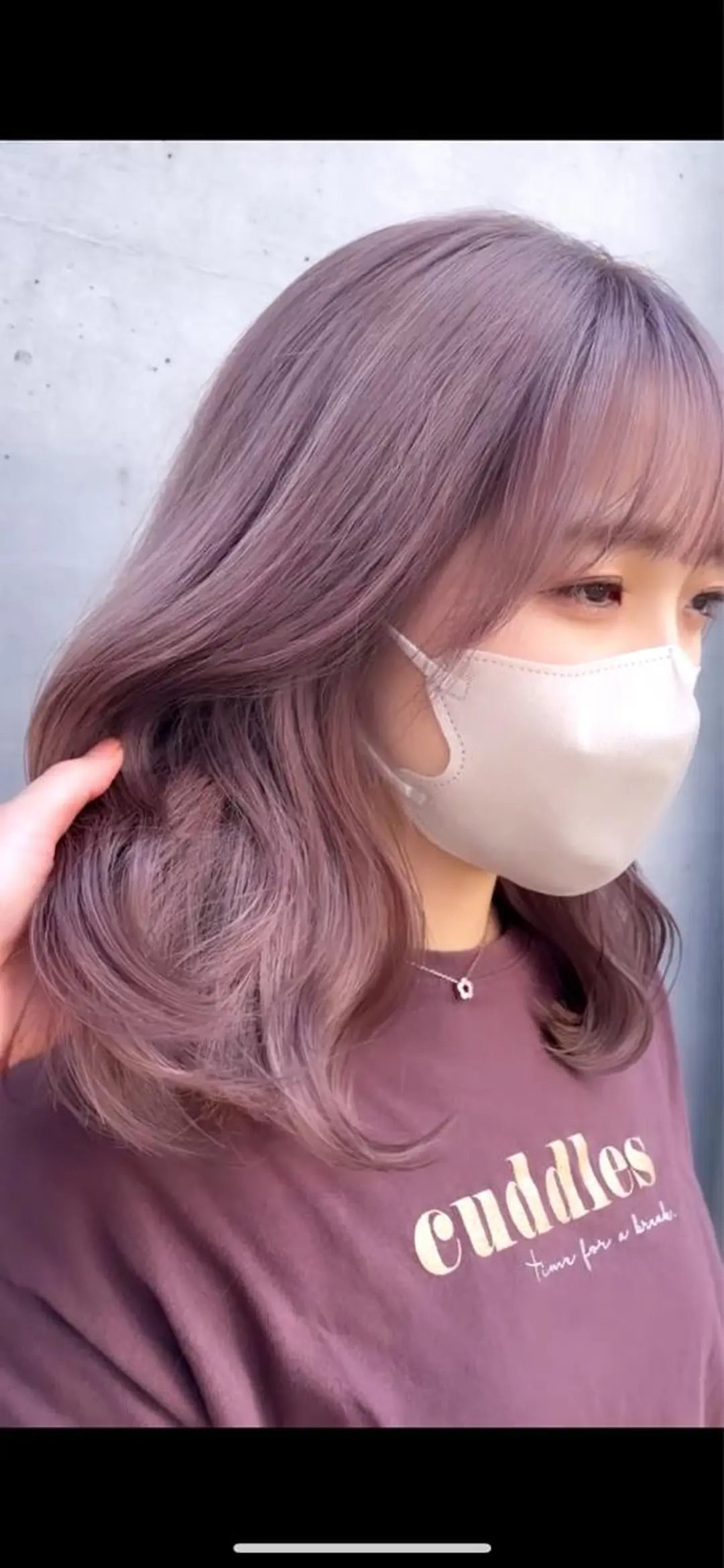 セミロング カラー ベージュカラー ブリーチ ヘアカラー トリートメント chama レイヤーカットのヘアスタイル