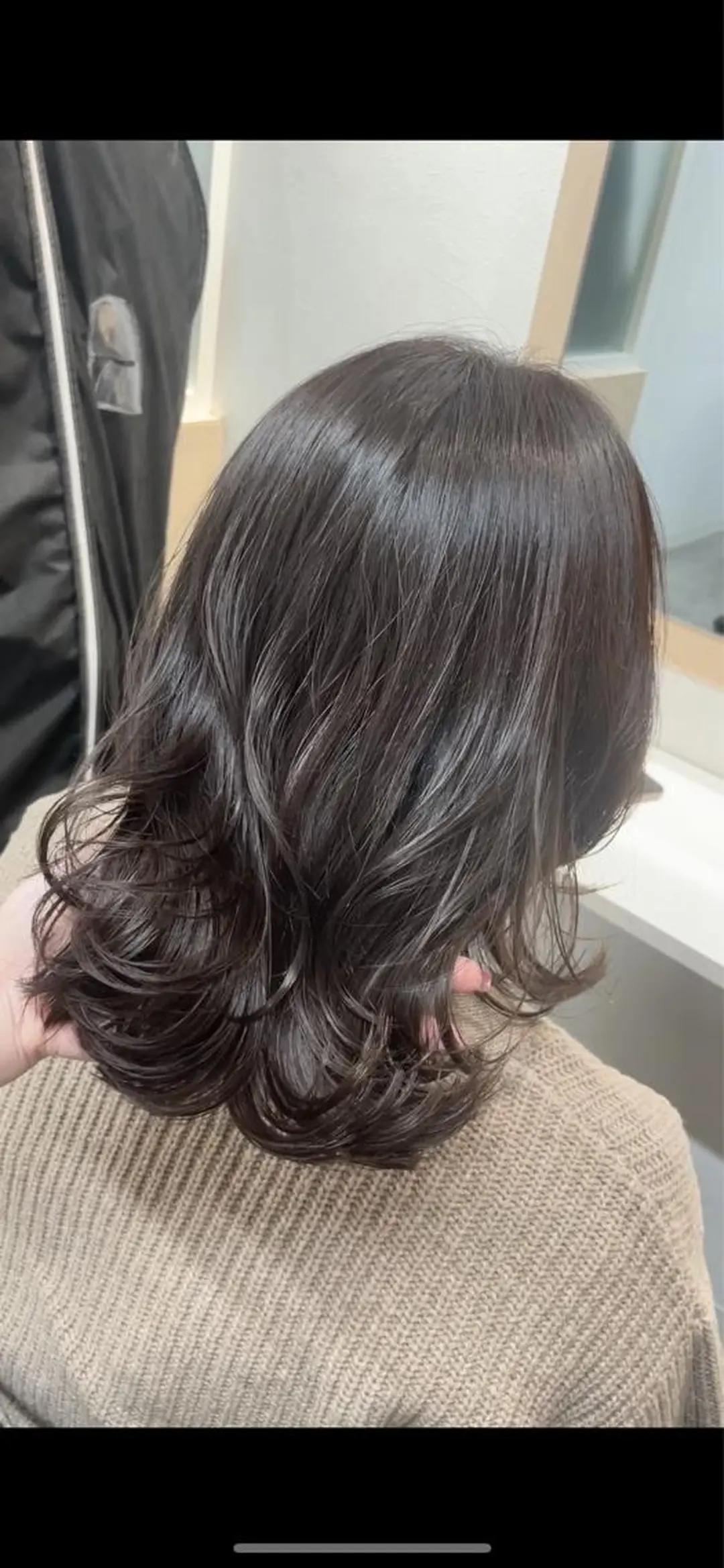 ミディアム カラー ブラウンカラー グレージュ カット ヘアカラー トリートメント BEBE所属・ブリーチなし 透明感カラーKANAのヘアスタイル