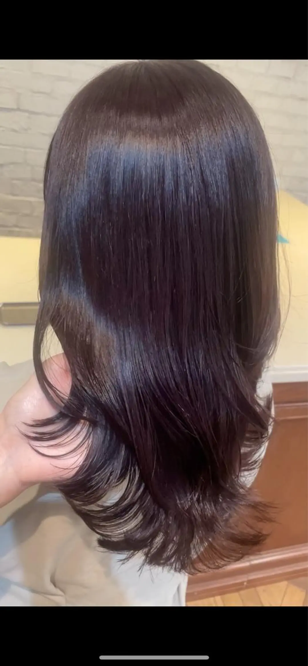 セミロング カラー ラベンダーカラー ラベンダーピンク ピンクカラー くびれヘア レイヤーカット カット ヘアカラー トリートメント BEBE所属・ブリーチなし 透明感カラーKANAのヘアスタイル