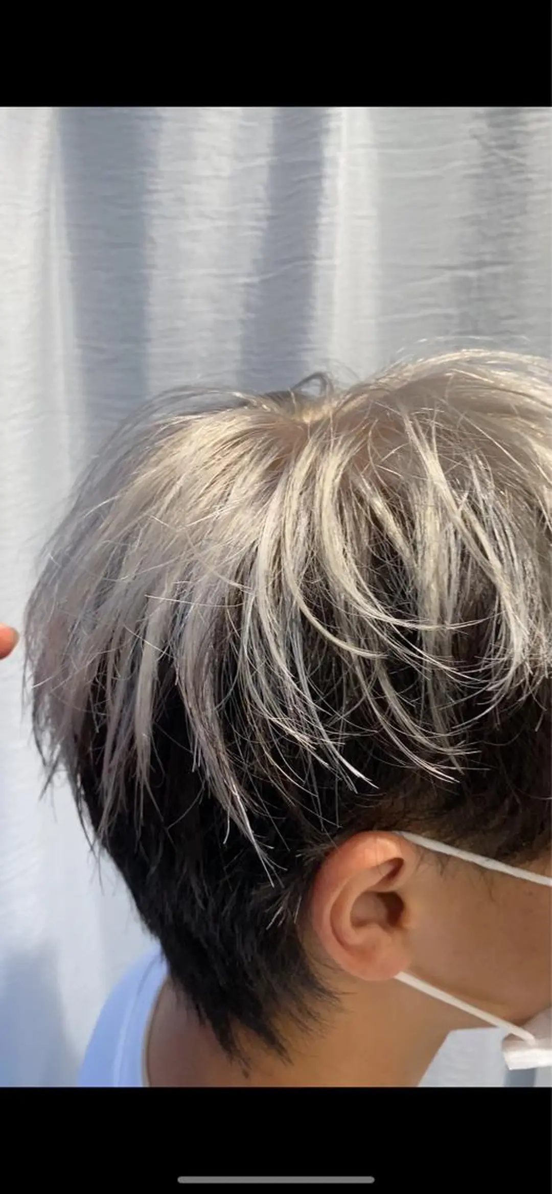 メンズ 透明感ブリーチ/ メンズパーマのヘアスタイル