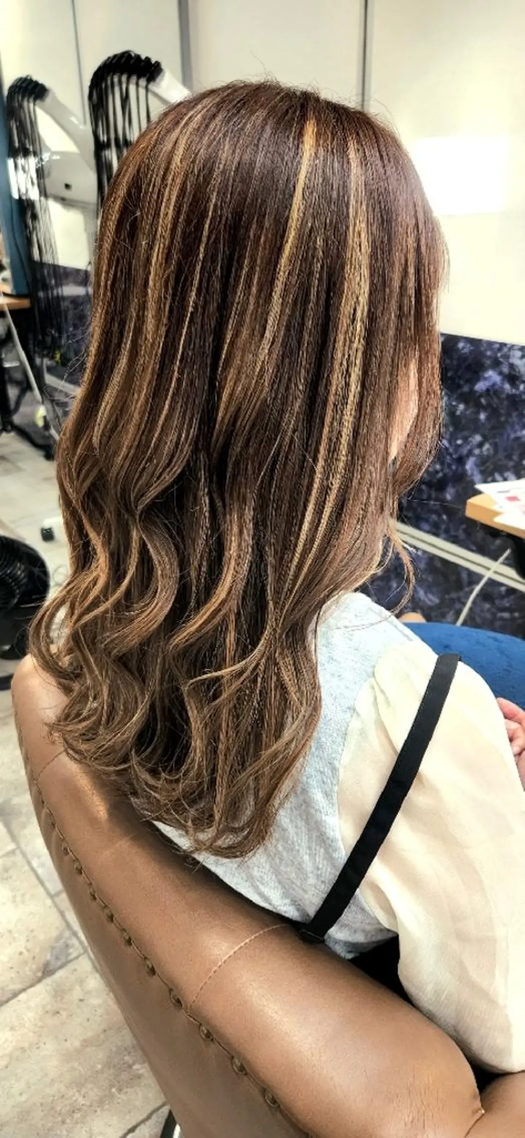 ロング ハイライト トリートメント 🌟あかり🌟 #Sign hairのヘアスタイル