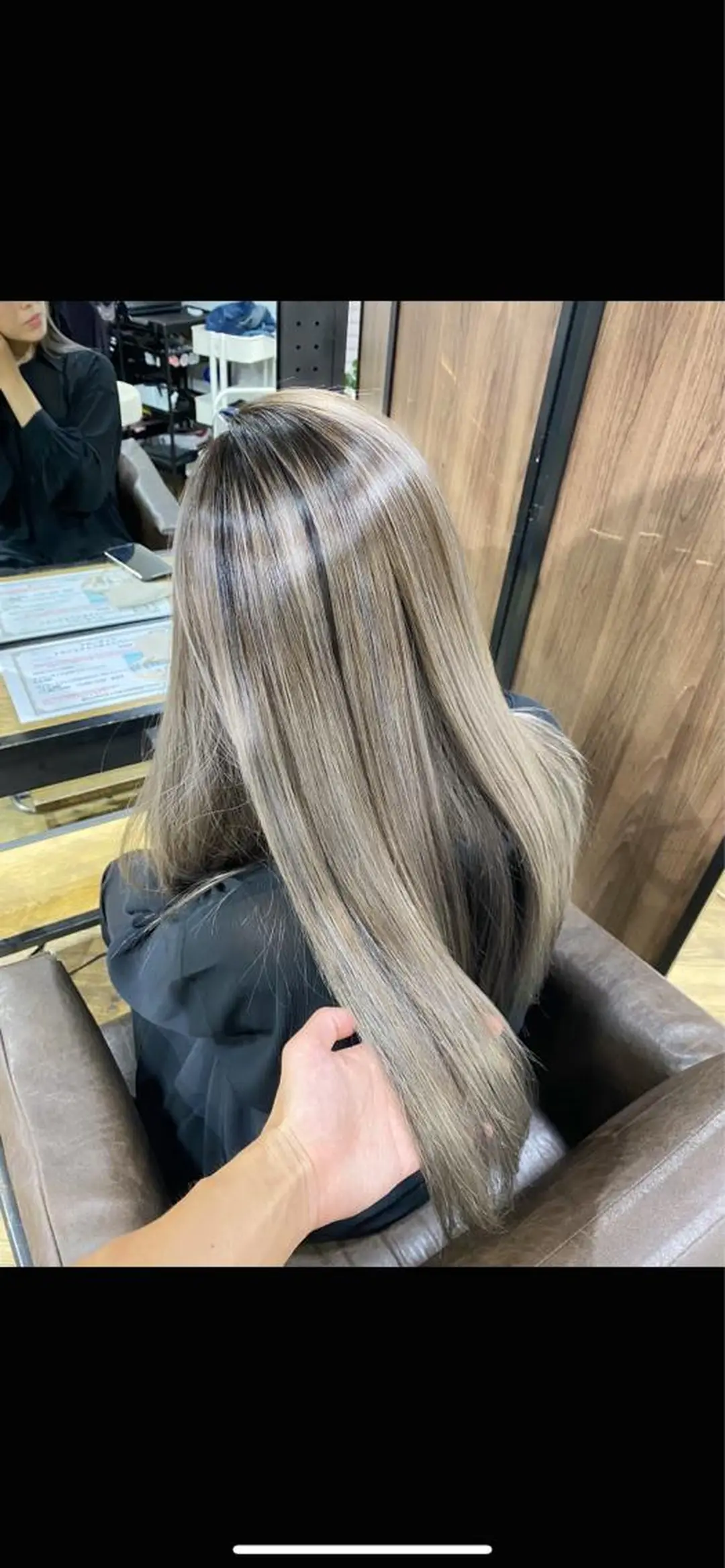 ロング レイヤーカット 山影✨バレイヤージュ ハイライト✨メンズ◎のヘアスタイル