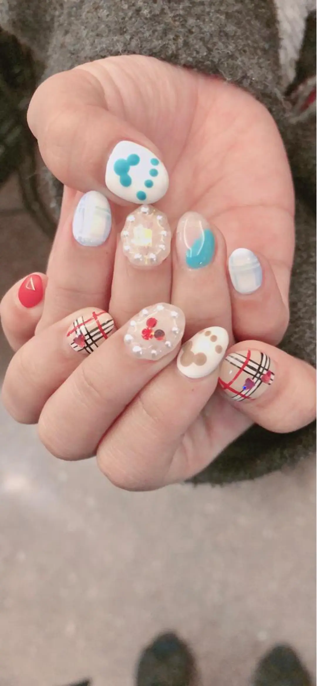 ショート カラー キッズ ネイル マツエク・マツパ ハンドネイル ハンドケア 💎ビューティサロン 湘南　RIRAN💎のネイルデザイン