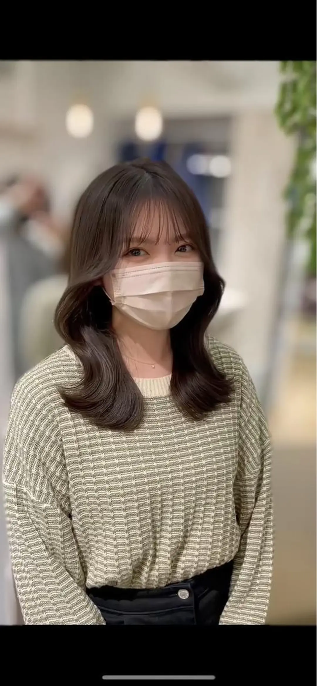 セミロング カット ヘアカラー トリートメント 韓国ヘア/レイヤー/ 髪質改善のヘアスタイル