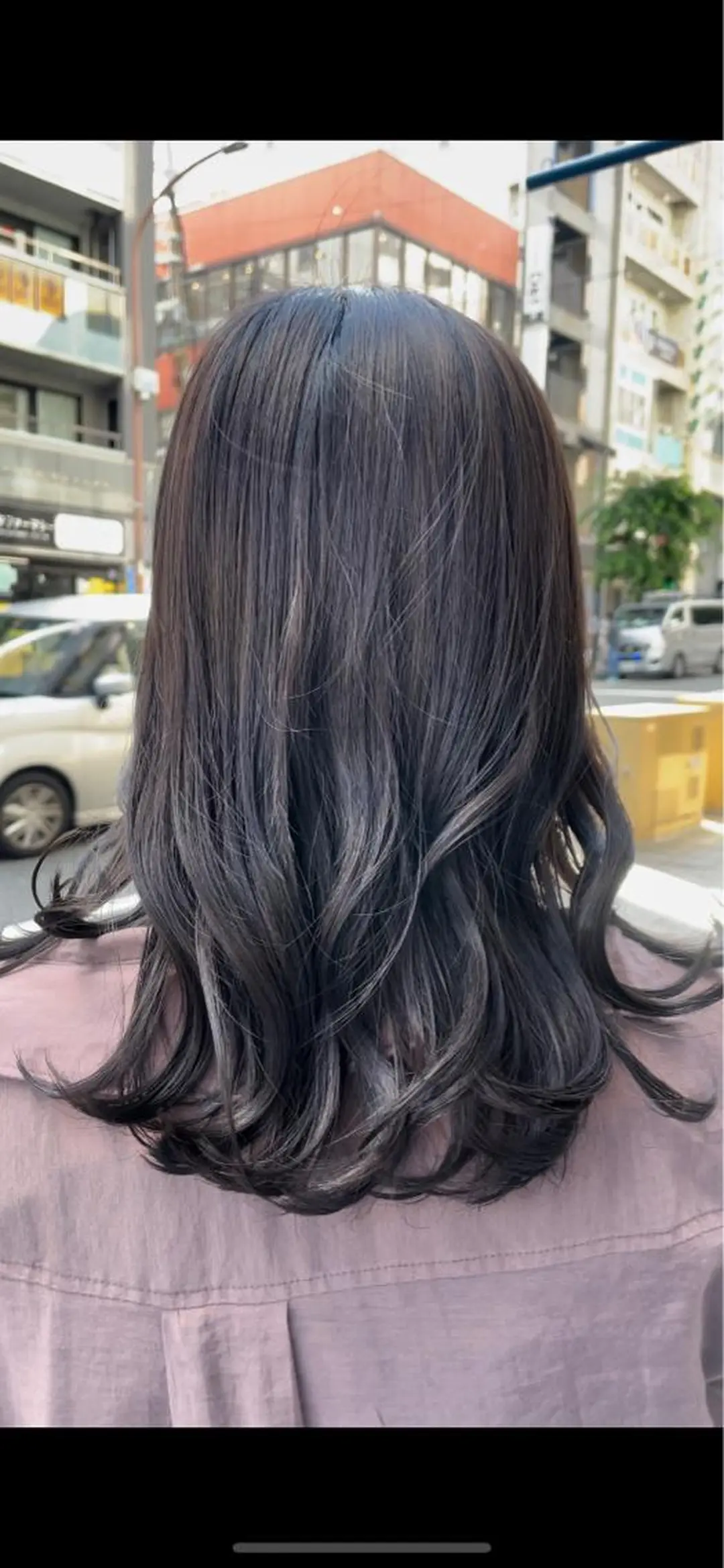 ミディアム 瀬川 夏緒のヘアスタイル
