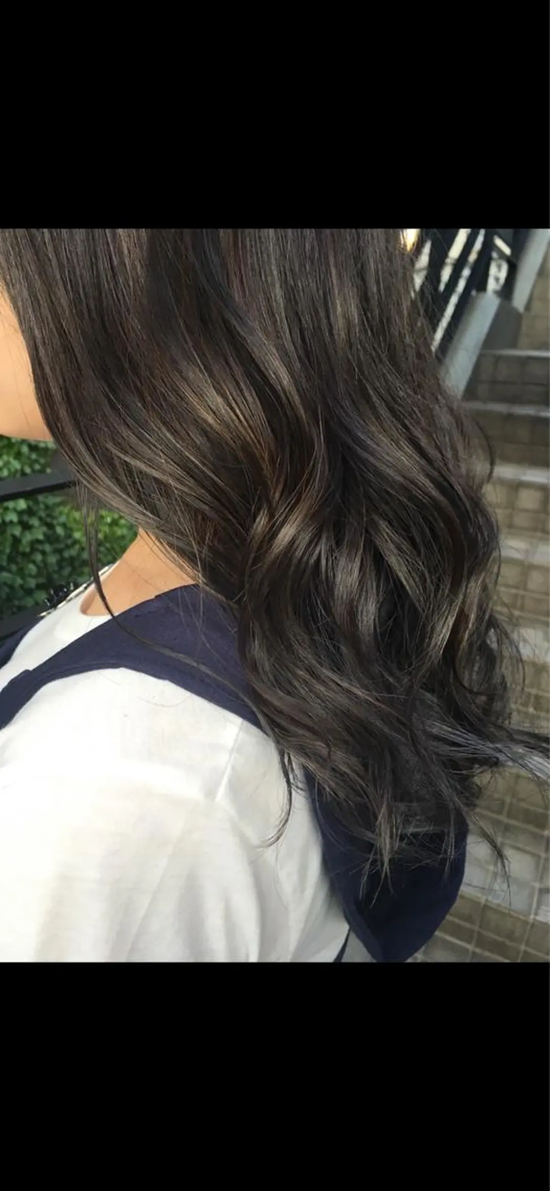 ロング カラー THE DAY所属・AKI HASHIMOTOのヘアスタイル