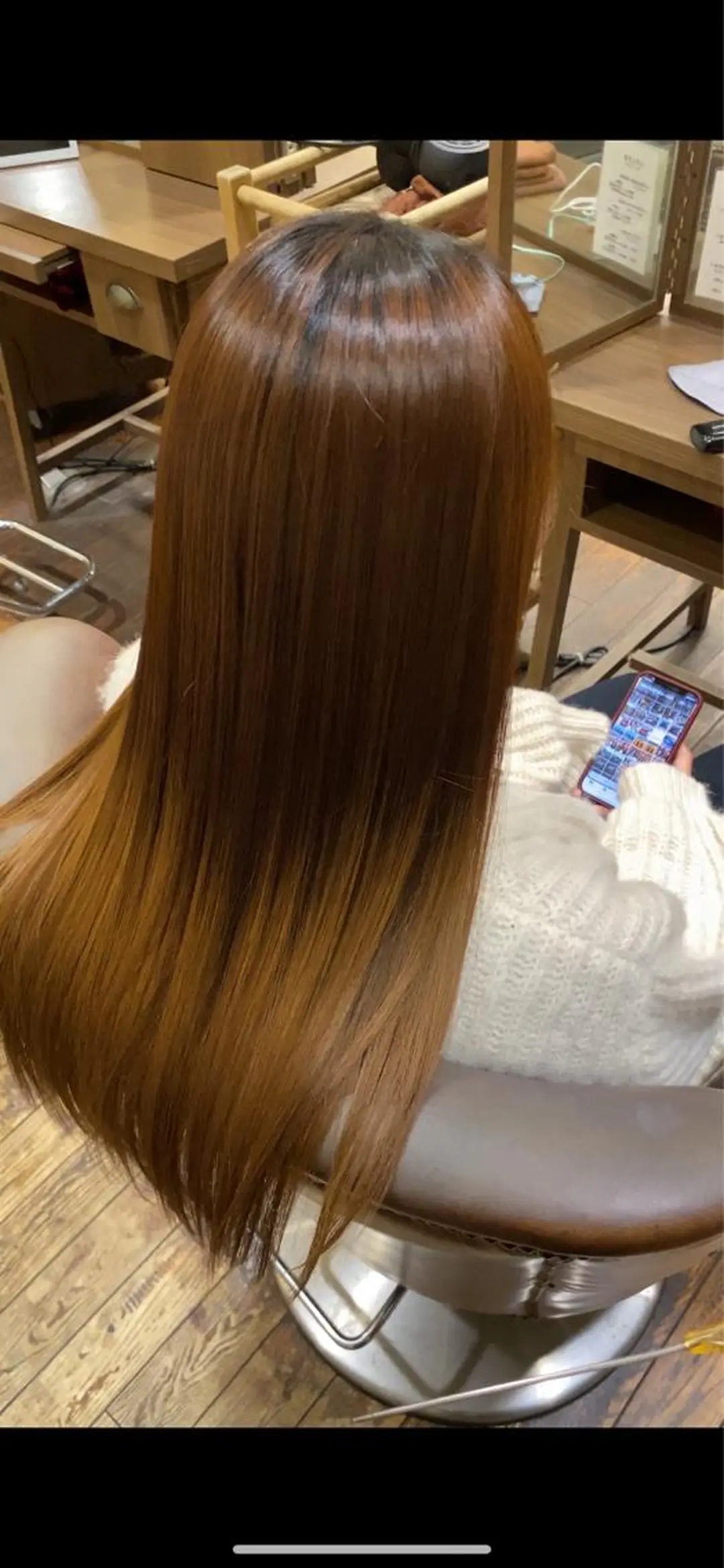 ロング ヘアカラー RAD noel RYOのヘアスタイル