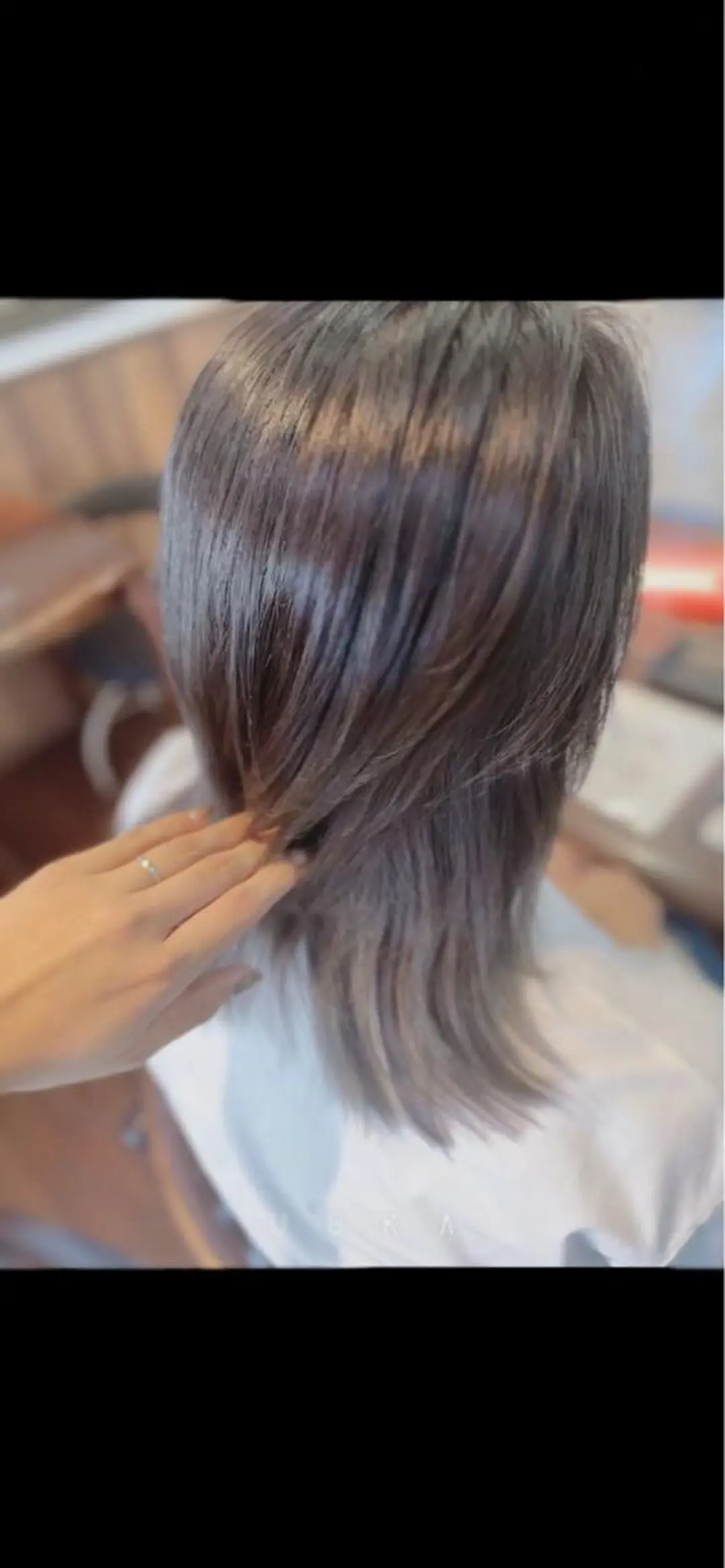 ミディアム カラー ブリーチ グラデーションカラー ハイレイヤー 髪質改善 レイヤーカット 福見 美保のヘアスタイル