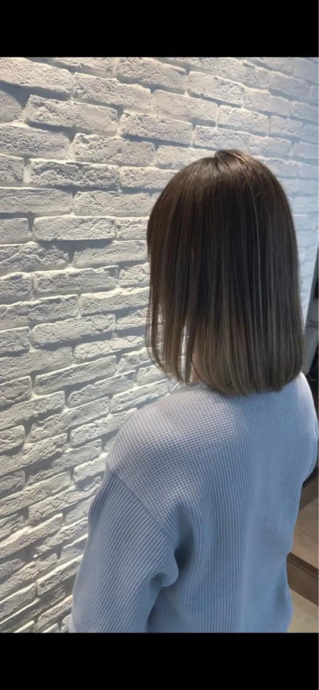 ミディアム レイヤーカット Pēji所属・松村 総のヘアスタイル