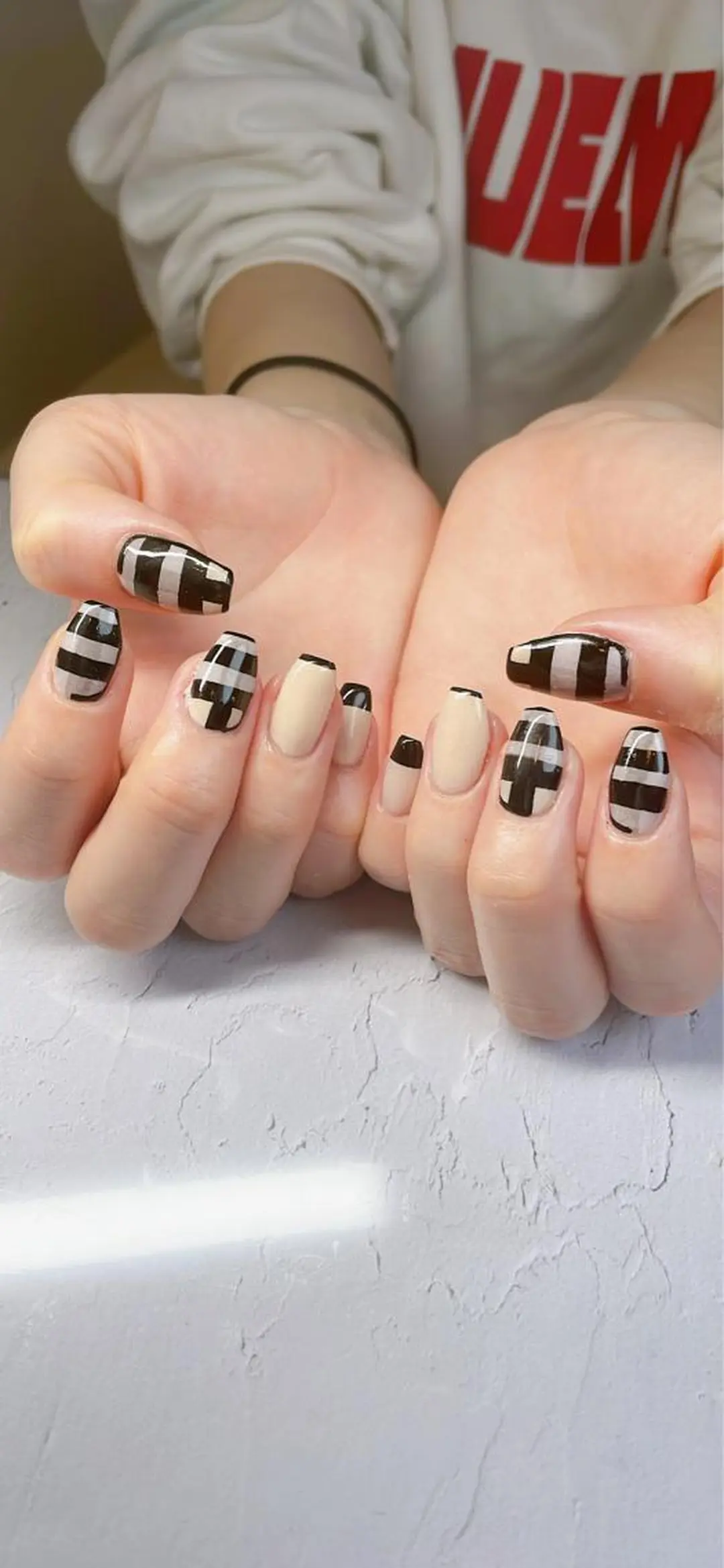 ネイル ボーダー ハンドネイル LaLa Peach 福岡のマツエク・マツパデザイン