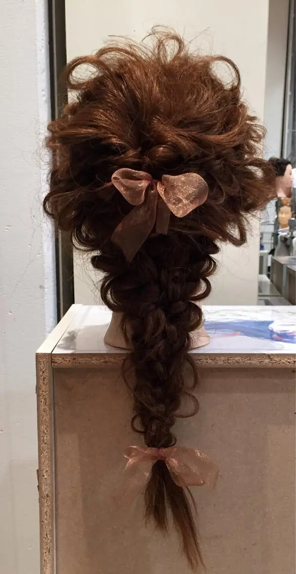 ヘアアレンジ 三つ編み YOKOI SHINJIのヘアスタイル