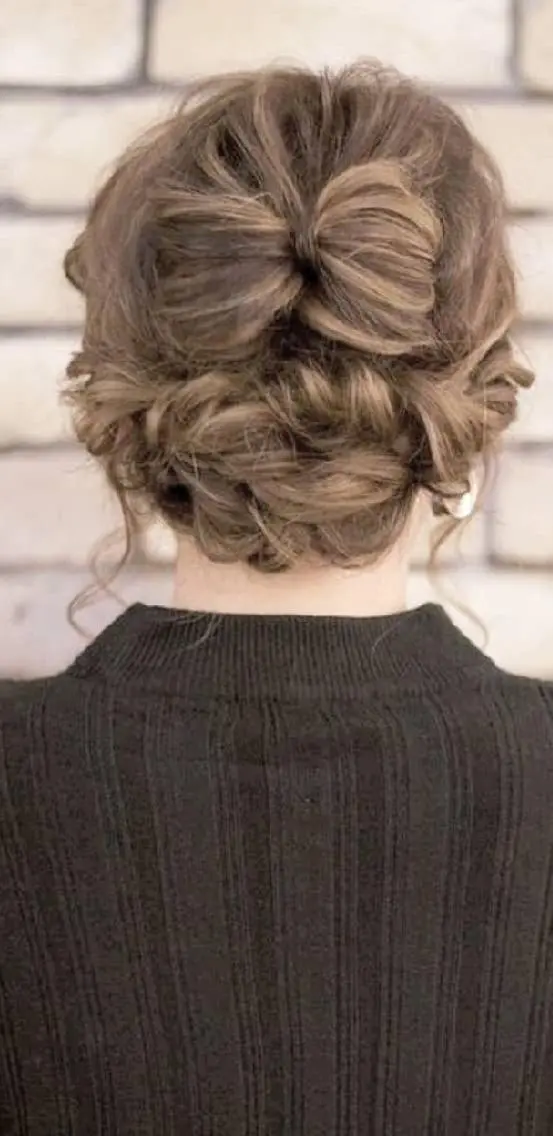 ヘアアレンジ ヘアセット 🇰🇷透明感×ハイ トーン🌟tomoのヘアスタイル