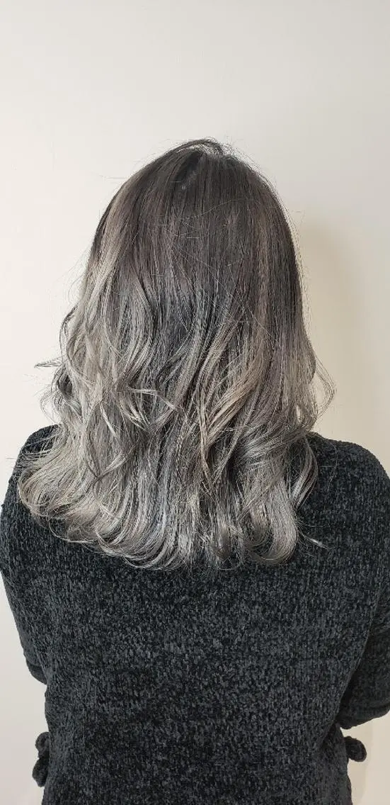 ミディアム カラー ヘアアレンジ グラデーションカラー 【髪質改善美容師】t occa茨木篠原健太のヘアスタイル