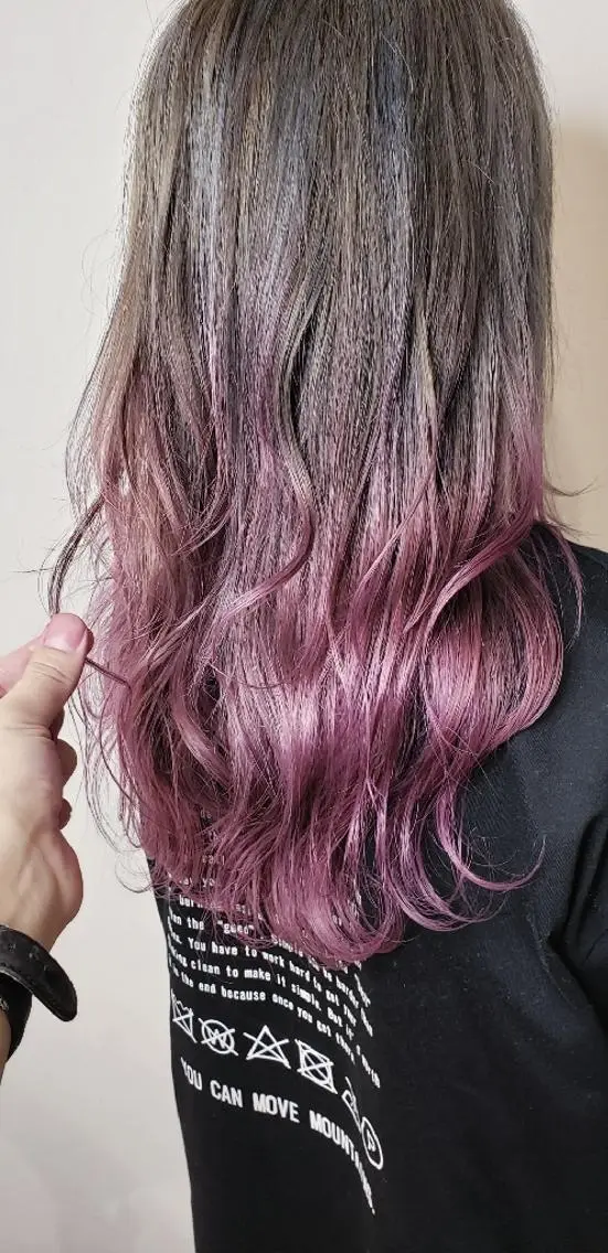 セミロング カラー ヘアアレンジ グラデーションカラー ピンクカラー 【髪質改善美容師】t occa茨木篠原健太のヘアスタイル