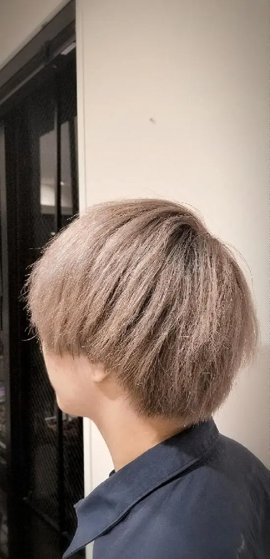 ショート カラー シルバー 🌿赤み消し/ 艶カラー落合 優🌿のヘアスタイル