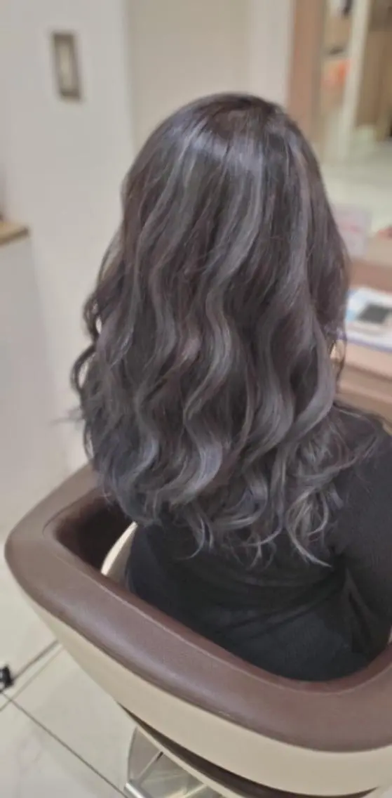 カラー ヘアカラー 🎀 觸澤 りな 🎀のヘアスタイル