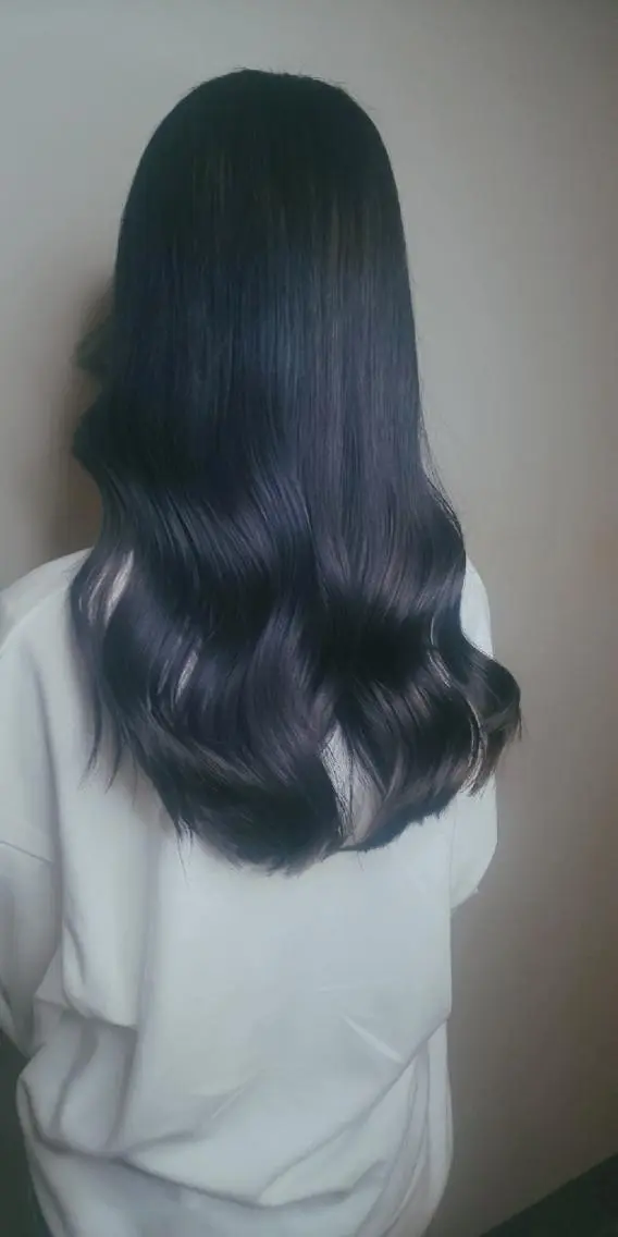 ロング カラー アディクシーカラー バレイヤージュ ベージュカラー ブリーチ ケアブリーチ TOCCA HARUKA のヘアスタイル