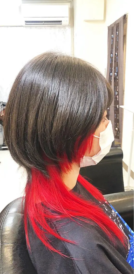 ミディアム カラー インナーカラー ウルフカット KEN 🌟のヘアスタイル