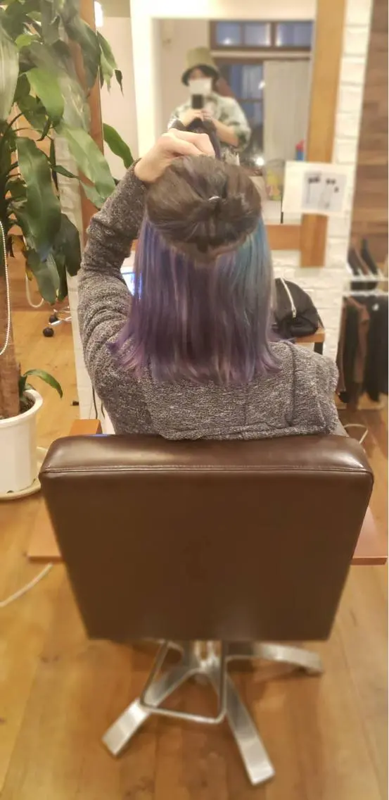 ミディアム 井上 真利のヘアスタイル
