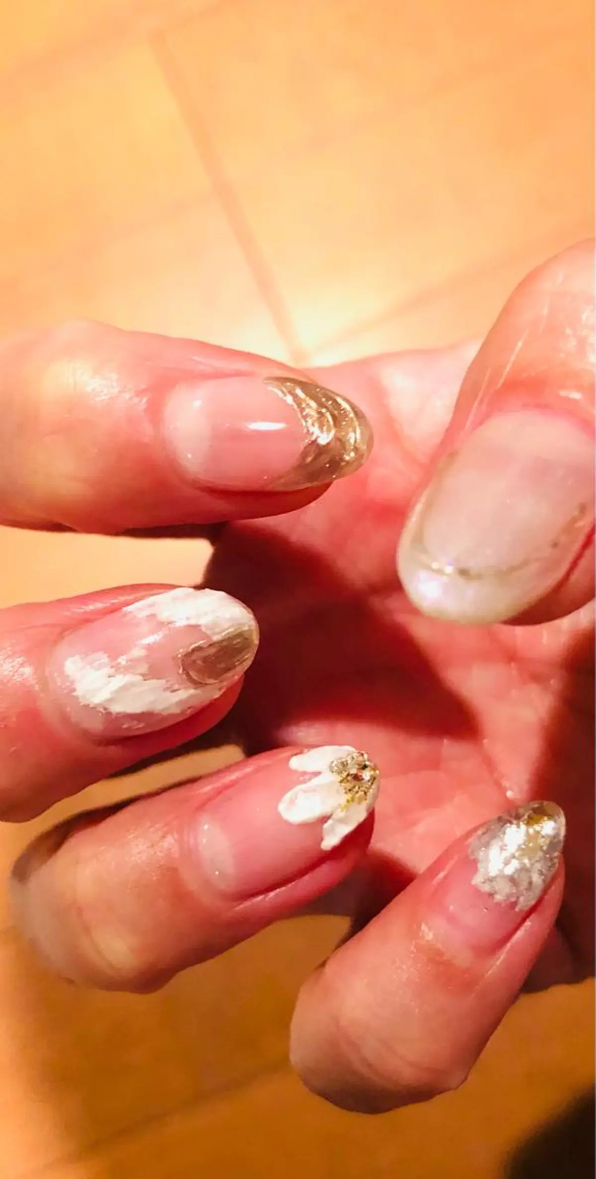 ネイル フラワーネイル ミラーネイル Ｈ3（エイチスリー）所属・H3 hitoのネイルデザイン