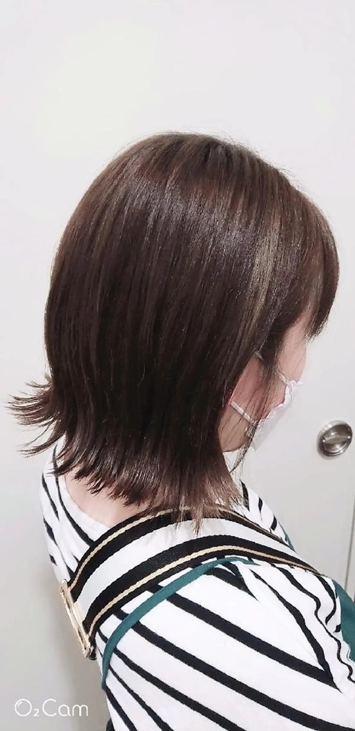 ミディアム 遠藤 恭子のヘアスタイル