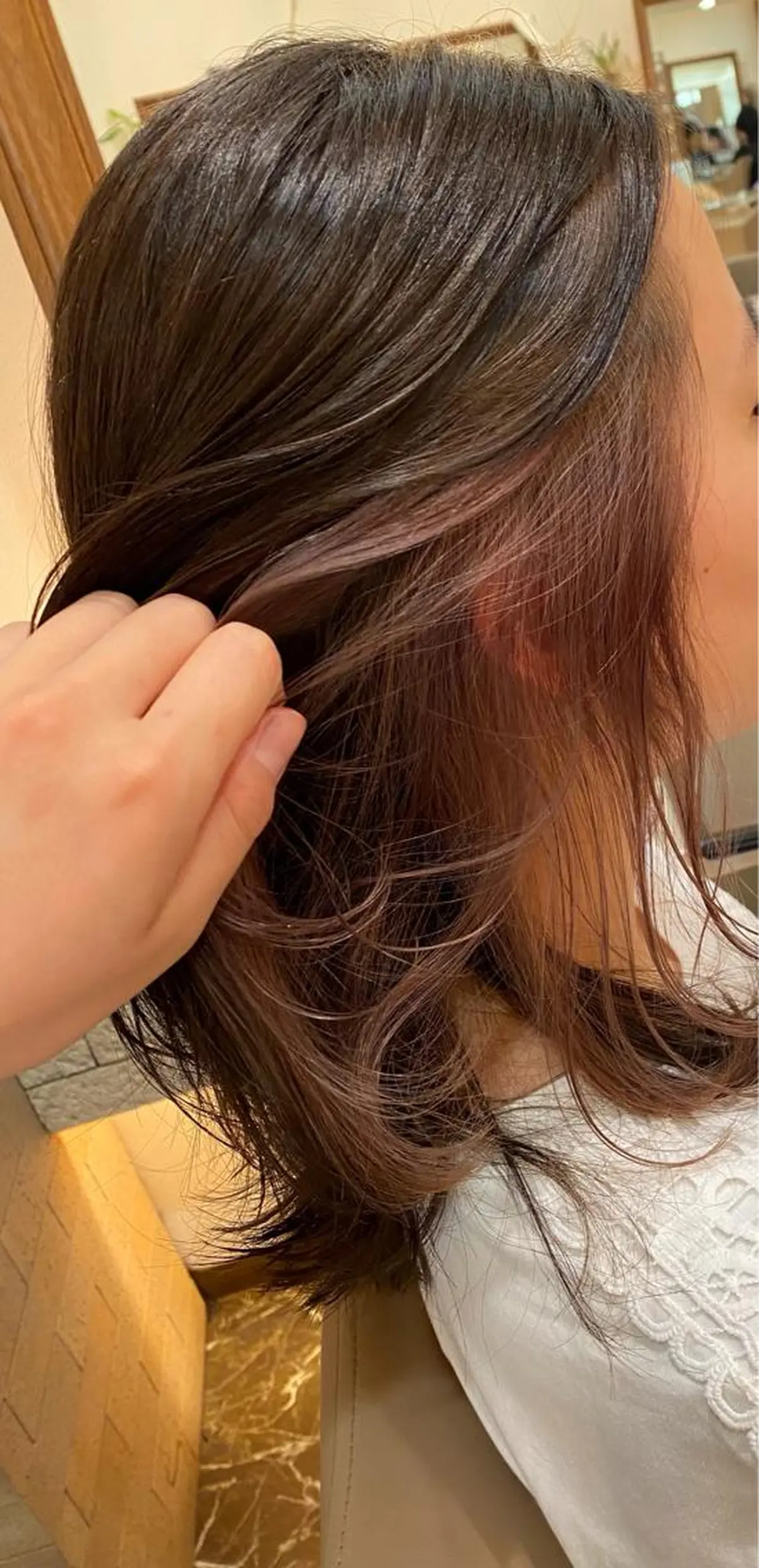 ミディアム カラー ベージュカラー ピンクカラー ピンクベージュ 髪質改善⭐️⭐️⭐️ コワフェルドエクセルのヘアスタイル