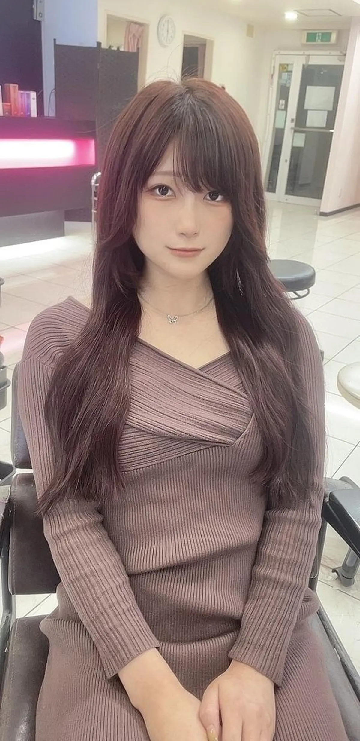 カラー ロング ヘアアレンジ シールエクステ バレイヤージュ ベージュカラー ブリーチ ケアブリーチ M. KANAのヘアスタイル