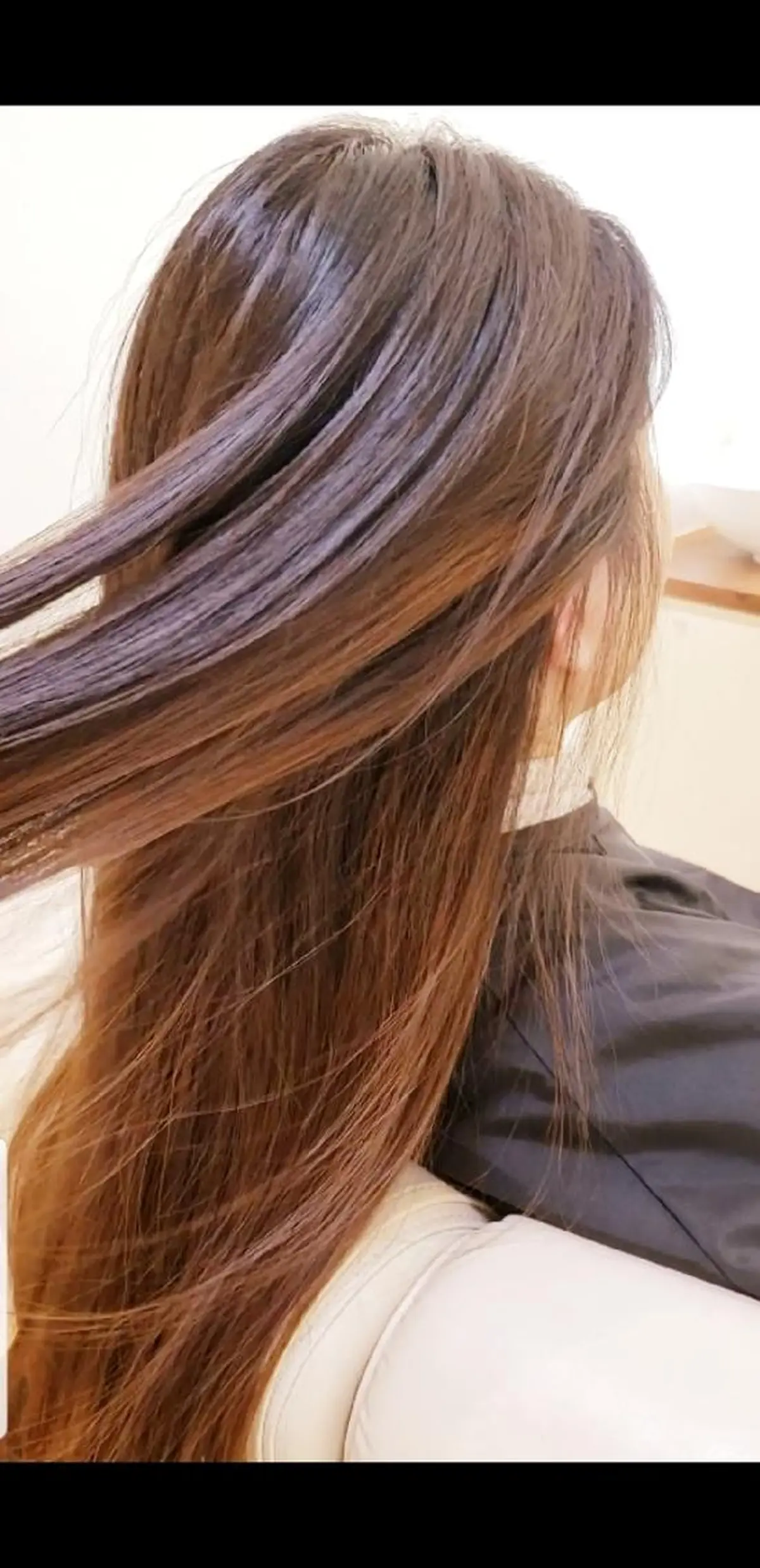 ロング ボブ くびれヘア くせ毛 ハイレイヤー レイヤーカット 遠藤 量平のヘアスタイル