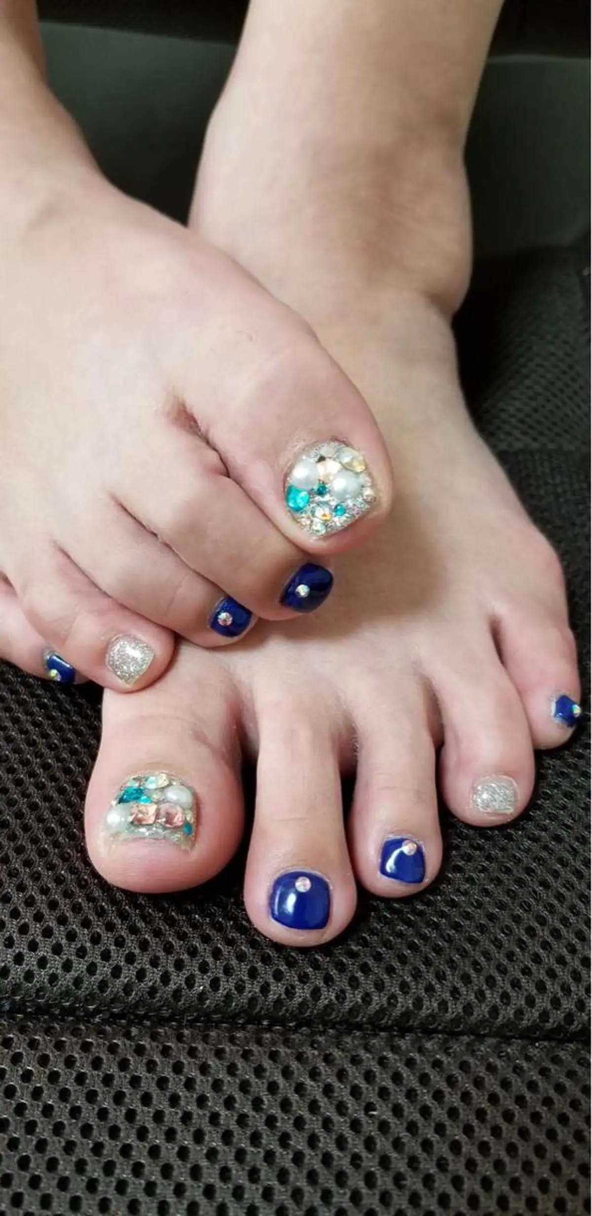 ネイル フットネイル 中谷 亜佑美のネイルデザイン