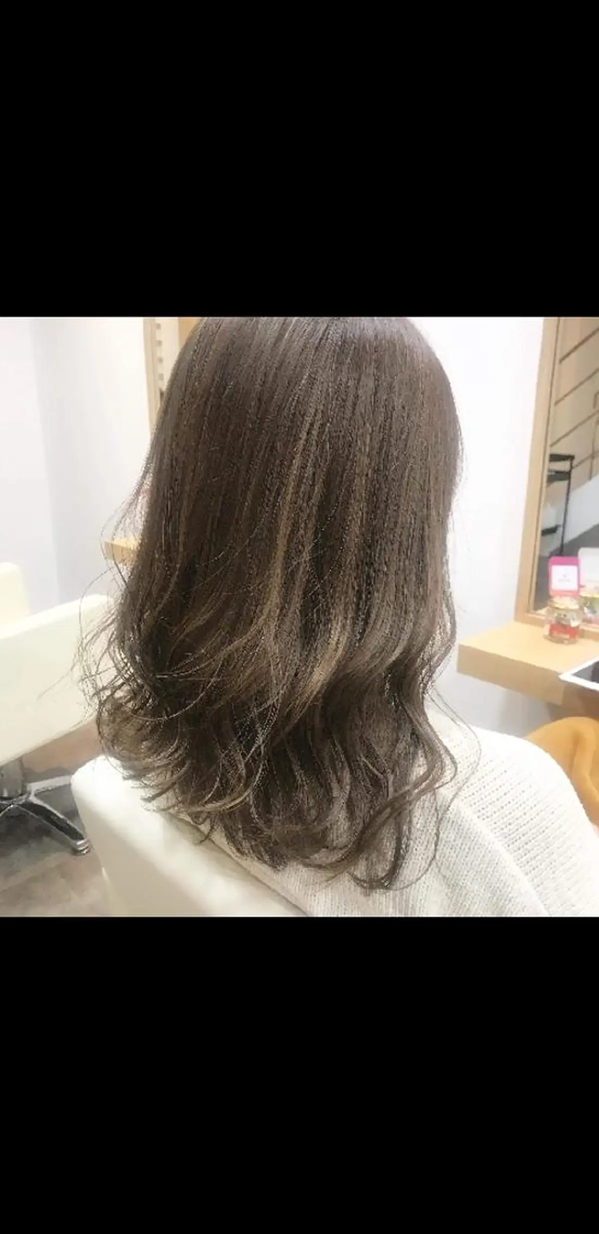 セミロング カラー ベージュカラー あかね☆ヘアアレンジ /ボブ/縮毛矯正のヘアスタイル