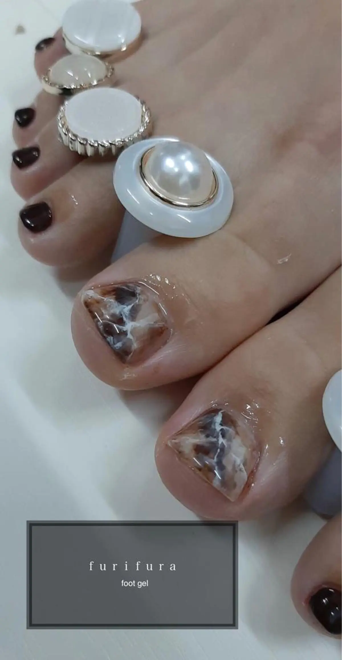 ネイル フットネイル ｆｕｒｉｆｕｒａ所属・f u r i f u r aのマツエク・マツパデザイン