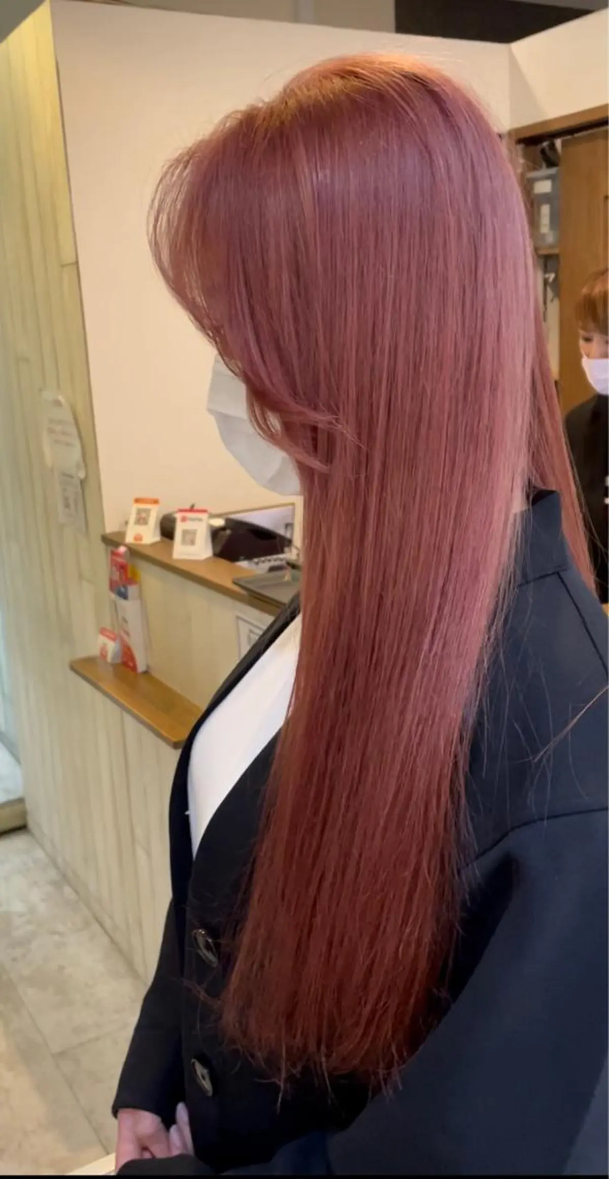 ロング カラー ベージュカラー ピンクカラー ピンクベージュ ALLEN hair 京橋店のヘアスタイル