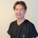 渋谷|小顔美容鍼| 鍼灸師 山崎のプロフィール画像