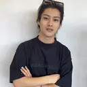 韓国🇰🇷レイヤー カットオリーブカラーのプロフィール画像