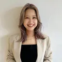 ハイトーン/暖色/ 眉/メイク/Rinaのプロフィール画像