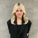 ゅぃ /韓国風/顔周りのプロフィール画像