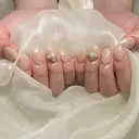 nailsalon vi+新人LiLiのプロフィール画像