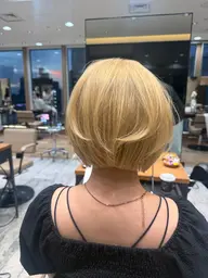 🈳《水&金 限定》新宿店限定✨️ボブorショート✂️レディースカット✂️➕トリートメント➕ヘッドスパ✨️