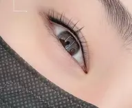 まつ毛パーマ　　　　　　　　　　　　　　　　　　　　　韓国式まつ毛パーマダメージ少なくしてナチュラルに仕上げます(上)