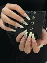 【10本チップ長さ出し】 フレンチ、ガラスフレンチ