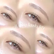 【🥨大人気セット🥨】《美眉アイブロウWAX+間引き&まつ毛パーマ》🦔