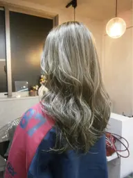〖夜20時〜限定〗🧡ハイライトカラー+トリートメント🧡✨