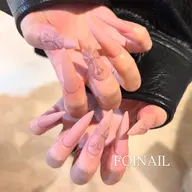 今流行りのクロムネイル☦️ オフなし チップ長さだし パーツ4個込