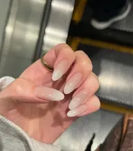 【オフなし】急募❣️30日11時〜13時〜15時〜限定‼️白グラデーションテストモデル募集中!!