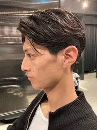 🔥本日限定🔥急遽募集、メンズカットモデルさま1名募集✨海外風スタイル👦センターパート/サイドパート/広尾駅
